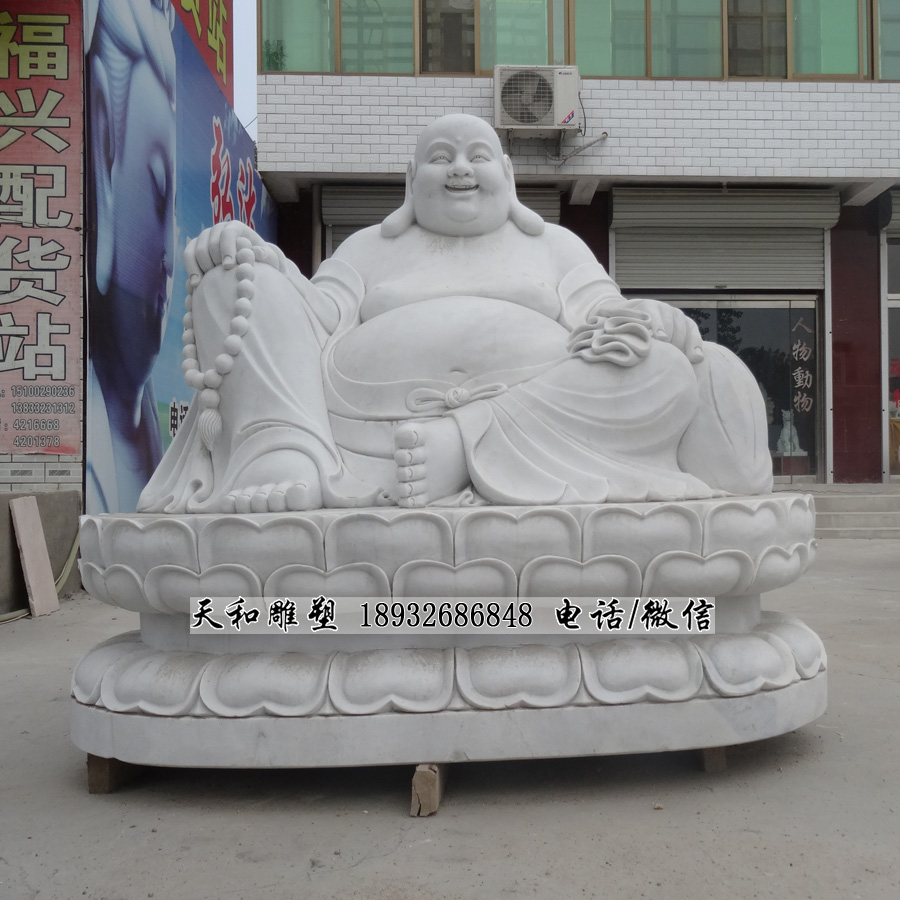 中国古代雕塑也充满了写意传神的特点。